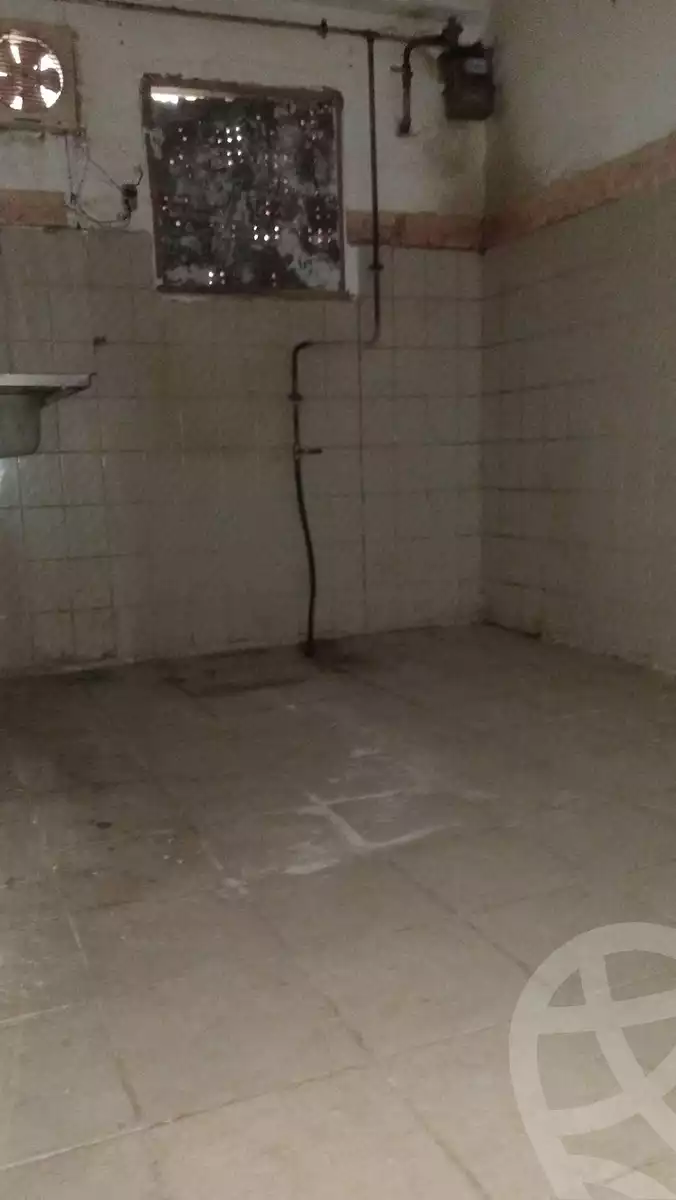 https://aqarmap.com.eg/ar/listing/5802635-for-sale-alexandria-l-jmy-lbytsh-el-hanafeya-st