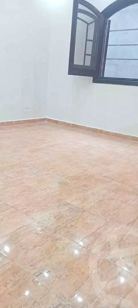 https://aqarmap.com.eg/ar/listing/5804356-for-sale-alexandria-l-jmy-lbytsh-el-hanafeya-st