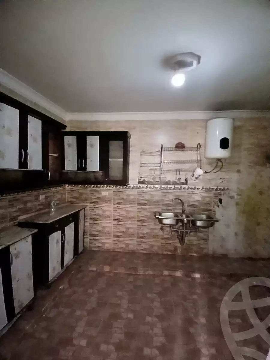 https://aqarmap.com.eg/en/listing/5804594-for-sale-cairo-helwan-el-ezba-el-qebliah-ragheb-st