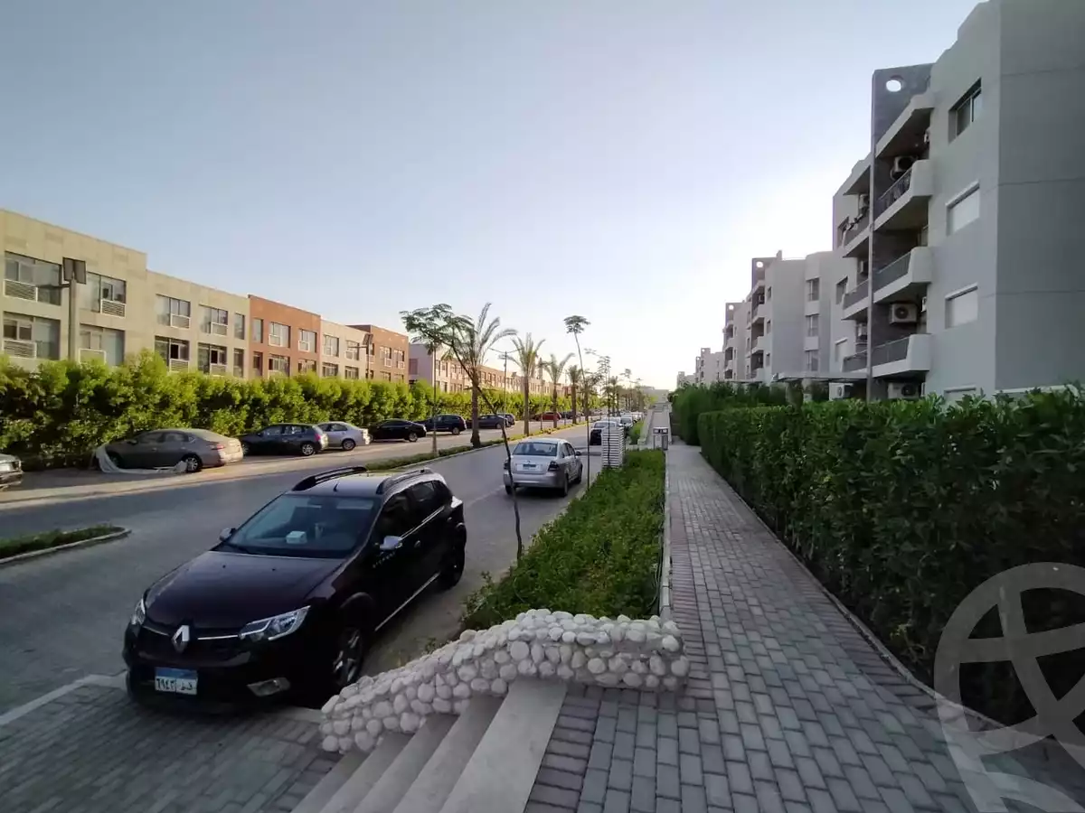 https://aqarmap.com.eg/en/listing/5805418-for-rent-cairo-el-sheikh-zayed-city-compounds-dh-drys