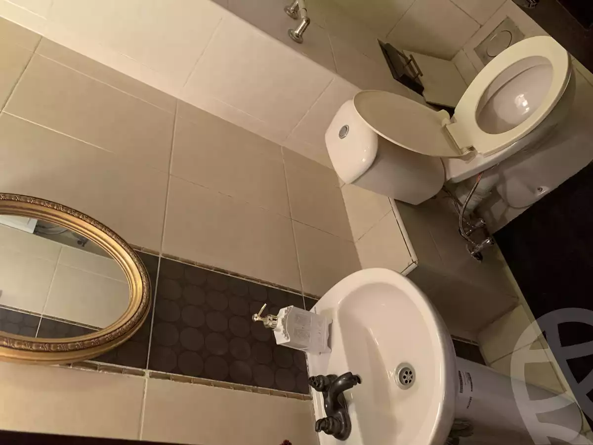 https://aqarmap.com.eg/en/listing/5806127-for-sale-cairo-mokattam-el-hadabah-el-wosta-rd-lmbhth