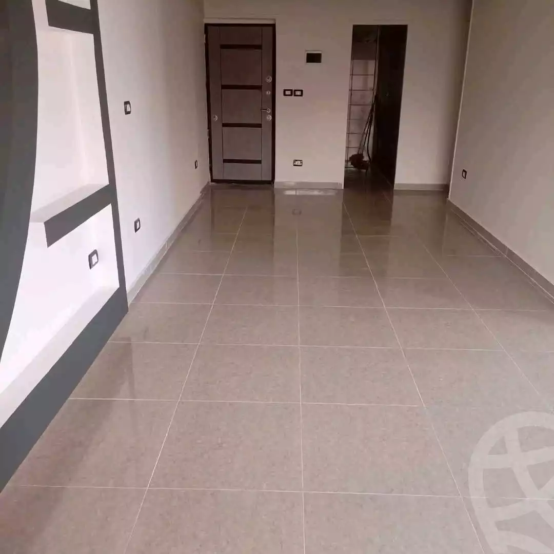 https://aqarmap.com.eg/ar/listing/5806397-for-sale-alexandria-l-jmy-lbytsh-shahr-al-assal-st