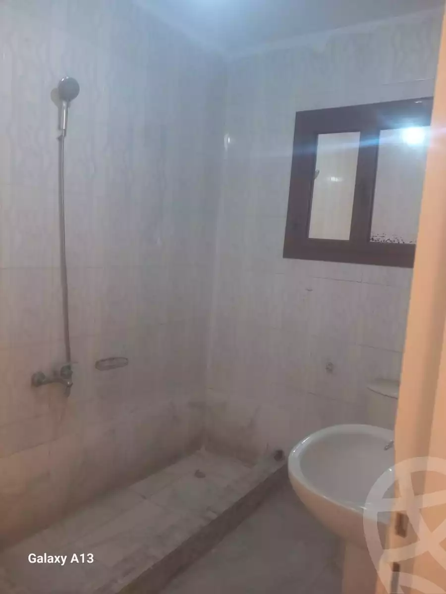 https://aqarmap.com.eg/en/listing/5687415-for-sale-cairo-6th-of-october-el-ahyaa-neighborhood-5th-street-42