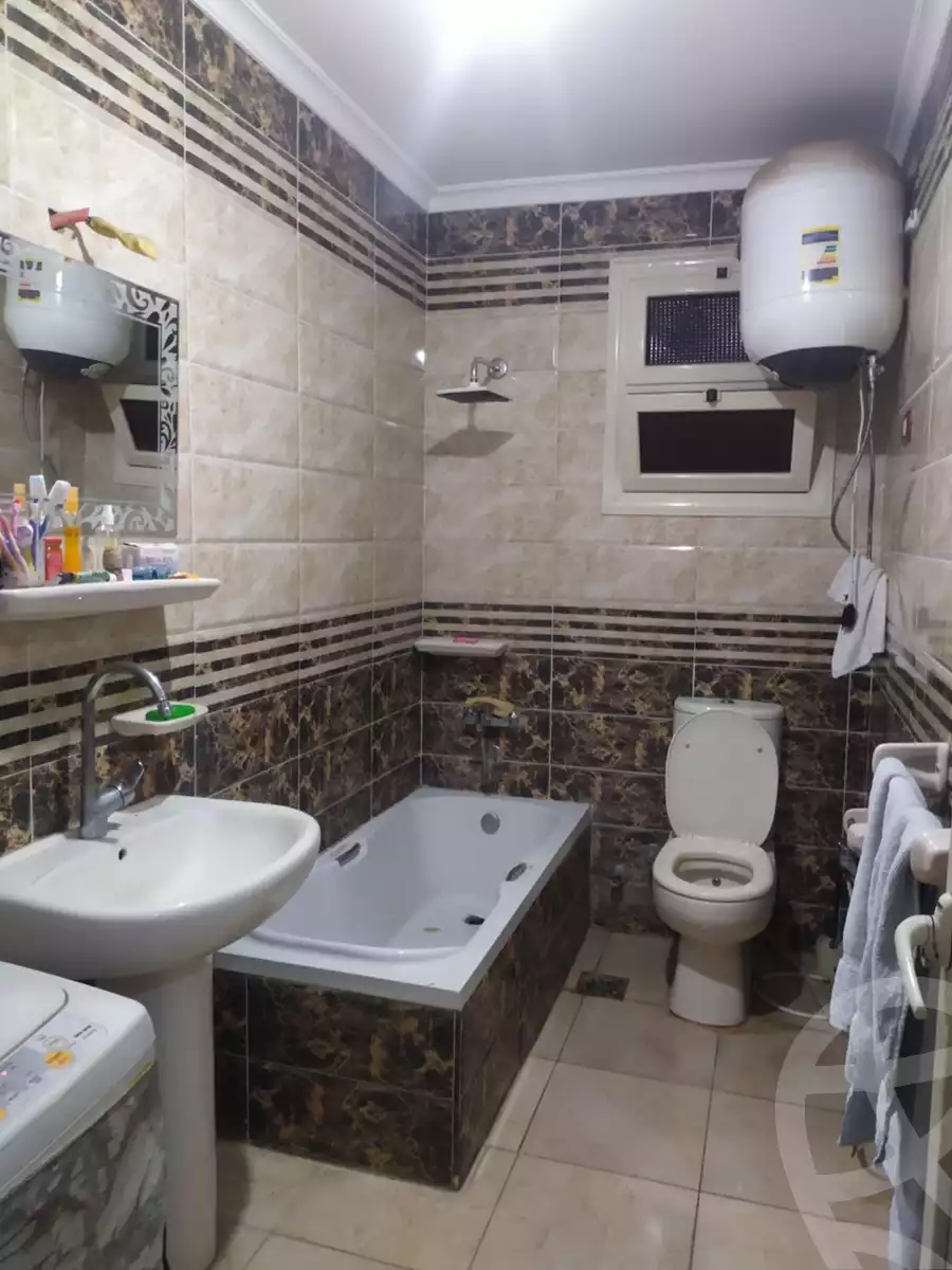 https://aqarmap.com.eg/en/listing/5809332-for-sale-cairo-ain-shams-ain-shams-el-sharkia-el-eshrein-stt