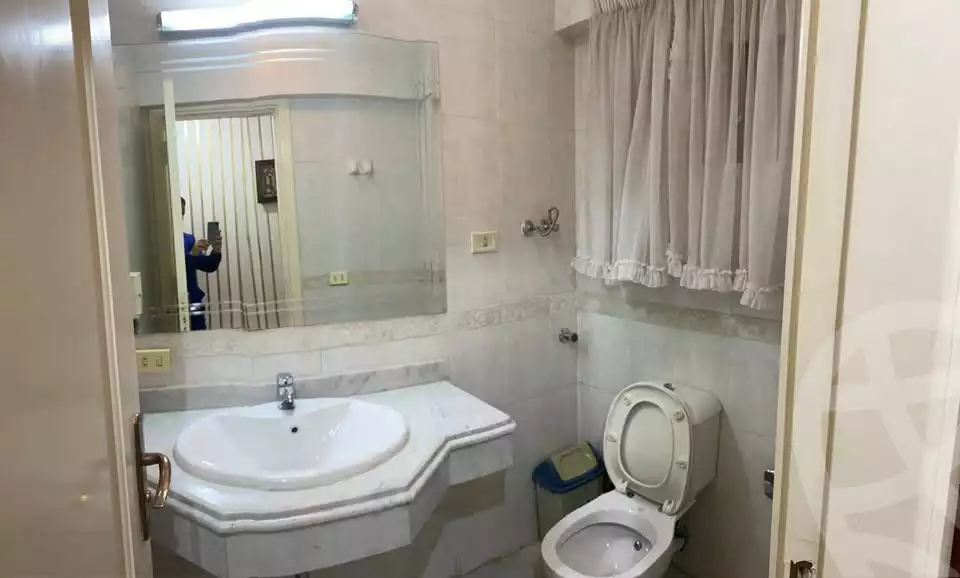 https://aqarmap.com.eg/en/listing/5811075-for-rent-alexandria-ganaklis-shr-bw-qyr-tryq-lhry