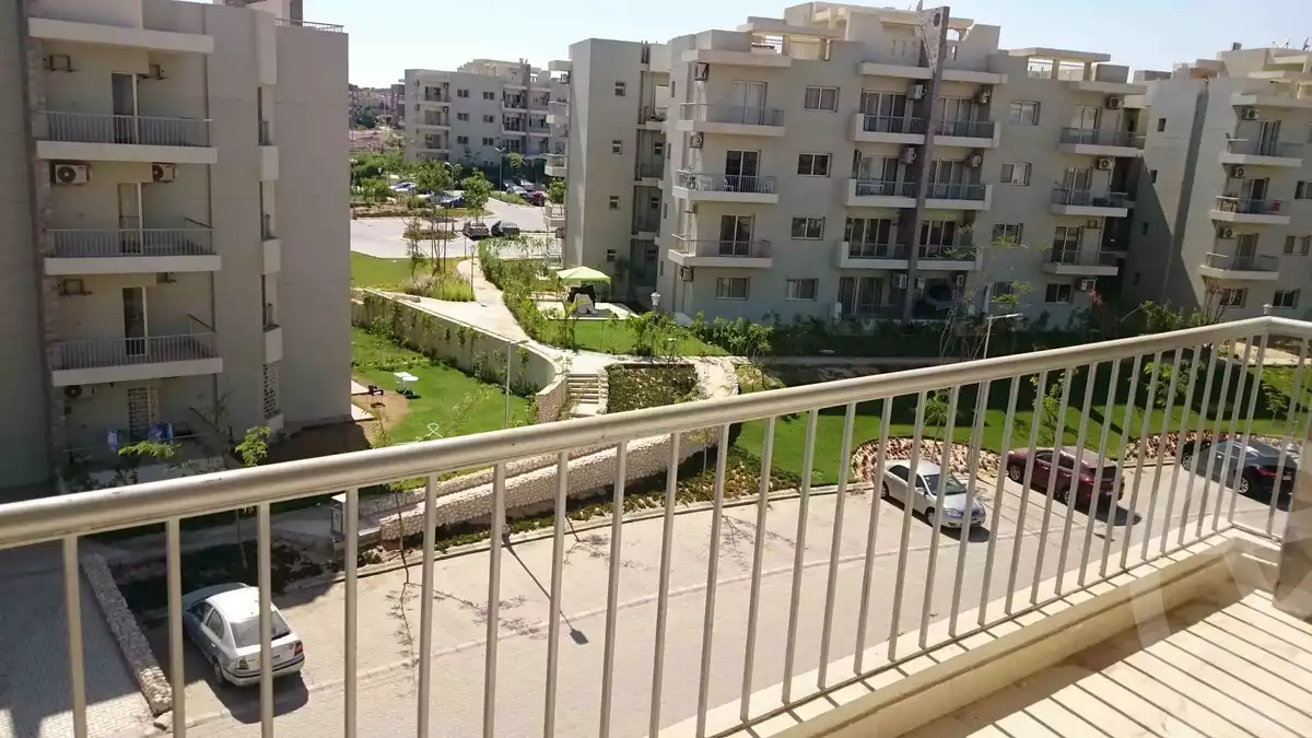 https://aqarmap.com.eg/en/listing/5815070-for-sale-cairo-el-sheikh-zayed-city-compounds-dh-drys