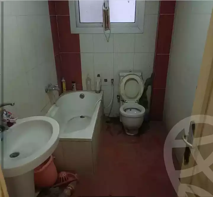 https://aqarmap.com.eg/en/listing/5817020-for-sale-cairo-el-maadi-sarayat-el-maadi-street-77