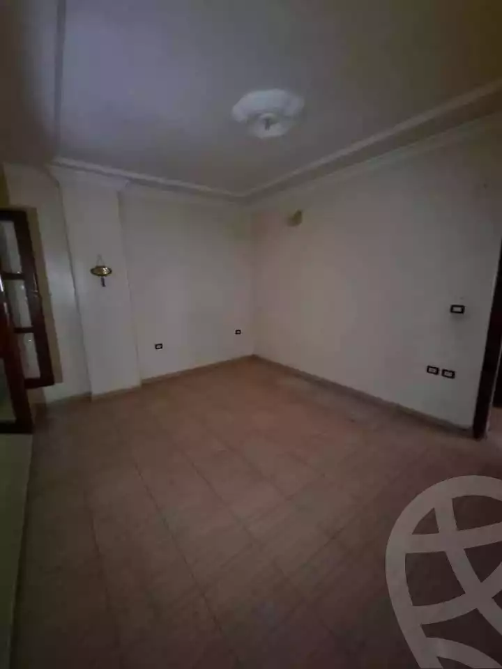 https://aqarmap.com.eg/ar/listing/5818258-for-sale-gharbia-tanta-tanta-city-taha-el-hakeem-st