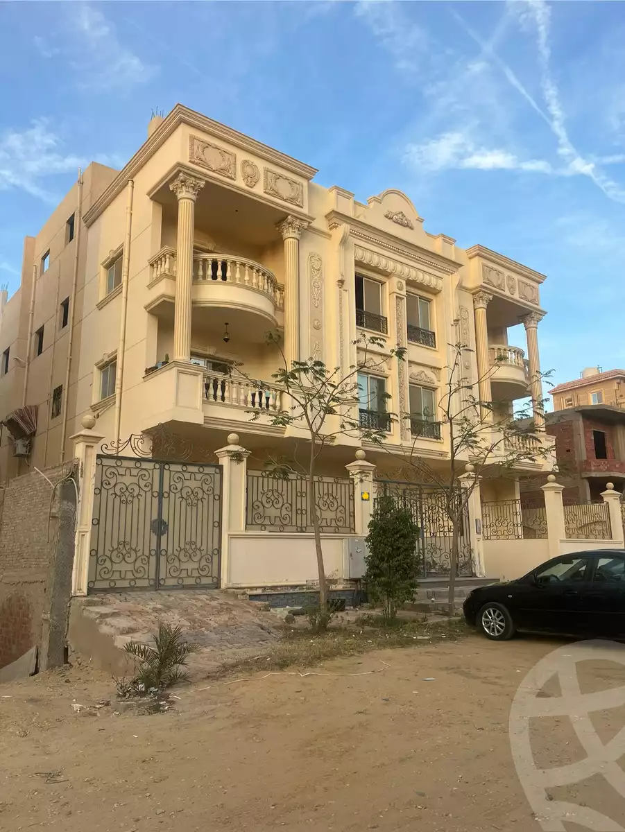 https://aqarmap.com.eg/en/listing/5820958-for-sale-cairo-new-cairo-el-kornfol-el-kornfol-7
