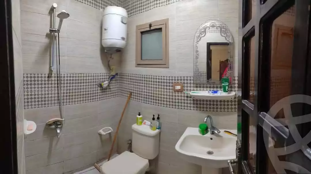 https://aqarmap.com.eg/ar/listing/5824812-for-sale-alexandria-l-jmy-lbytsh-el-zohour-st