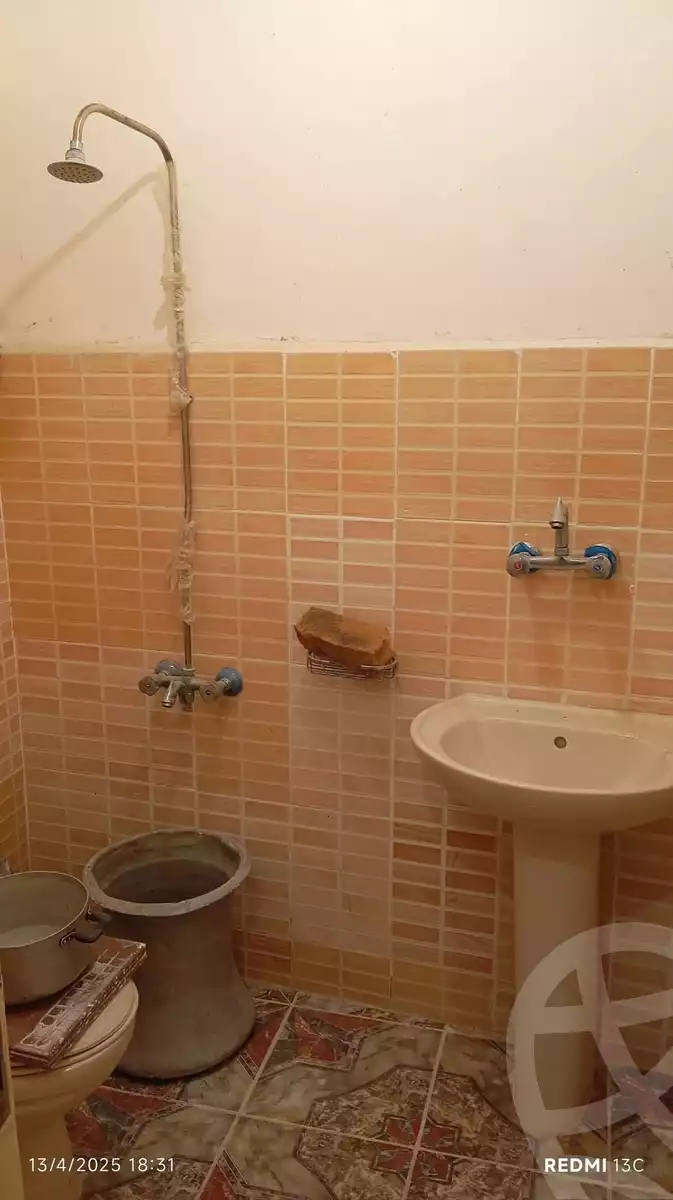 https://aqarmap.com.eg/en/listing/5827497-for-sale-alexandria-l-jmy-el-hanouvel-el-warsha-st