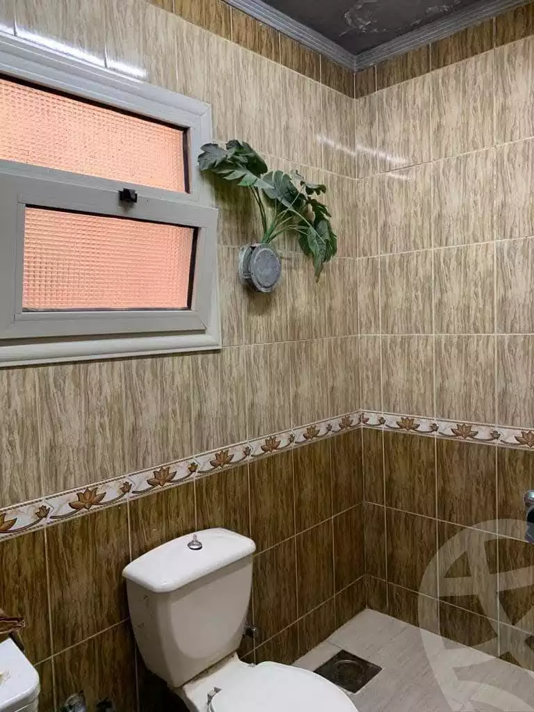 https://aqarmap.com.eg/ar/listing/5827861-for-sale-cairo-helwan-helwan-el-sharkeya-mostafa-safwat-st