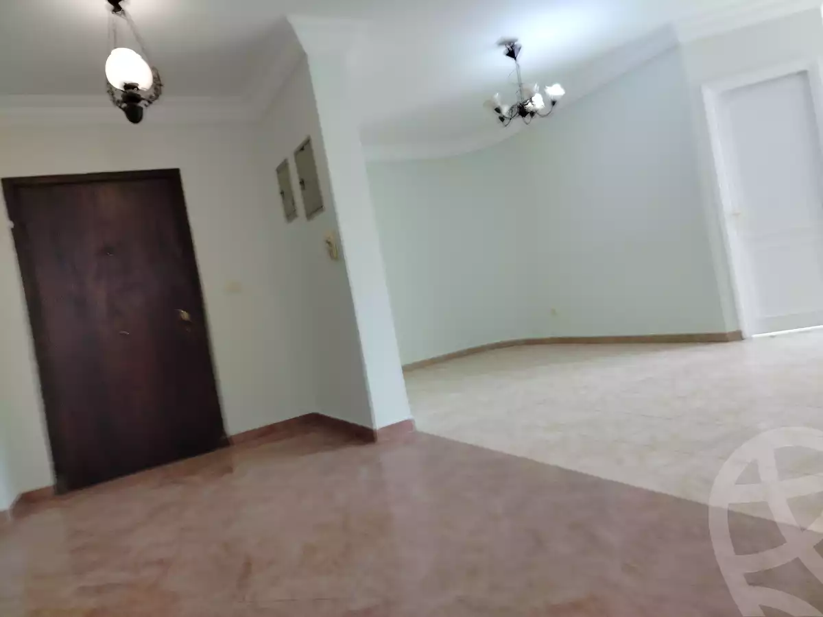 https://aqarmap.com.eg/en/listing/5831638-for-rent-cairo-new-cairo-lrhb-city-phase-4-saad-zaghloul-st