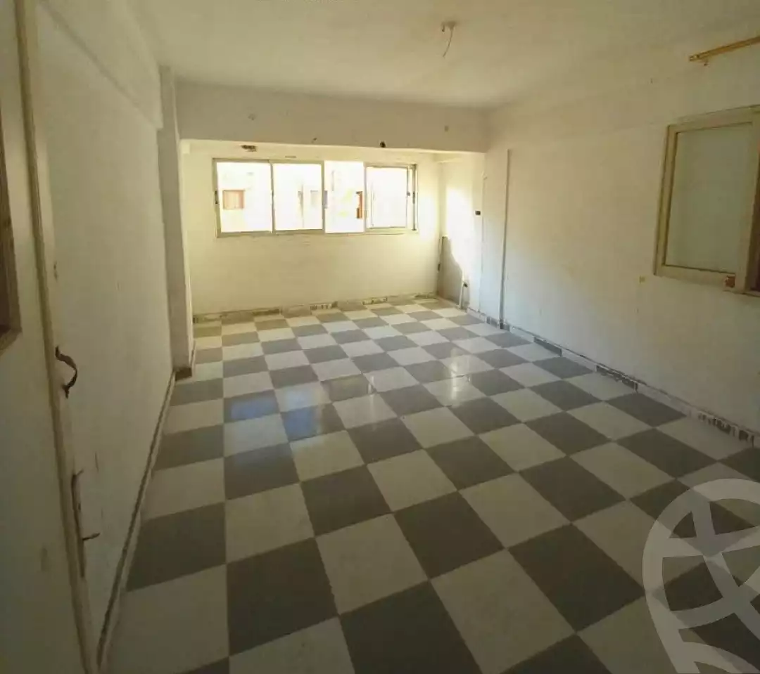 https://aqarmap.com.eg/ar/listing/5832569-for-sale-alexandria-l-jmy-lbytsh-el-hay-st