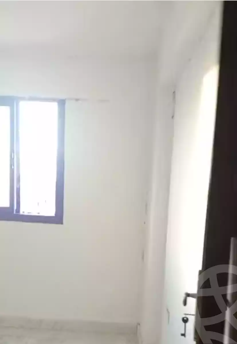 https://aqarmap.com.eg/en/listing/5833910-for-sale-alexandria-l-jmy-el-hanouvel-el-shaheed-ahmed-hamdy-st