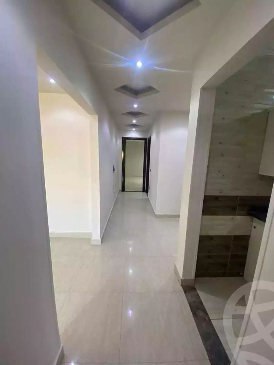 https://aqarmap.com.eg/ar/listing/5835303-for-rent-cairo-el-maadi-zahraa-el-maadi-third-neighborhood