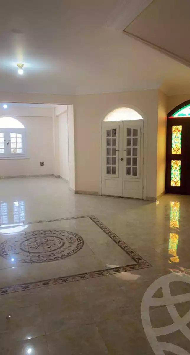 https://aqarmap.com.eg/ar/listing/5835400-for-rent-cairo-al-oubour-el-hay-el-sades-el-sayeda-nafisa-st