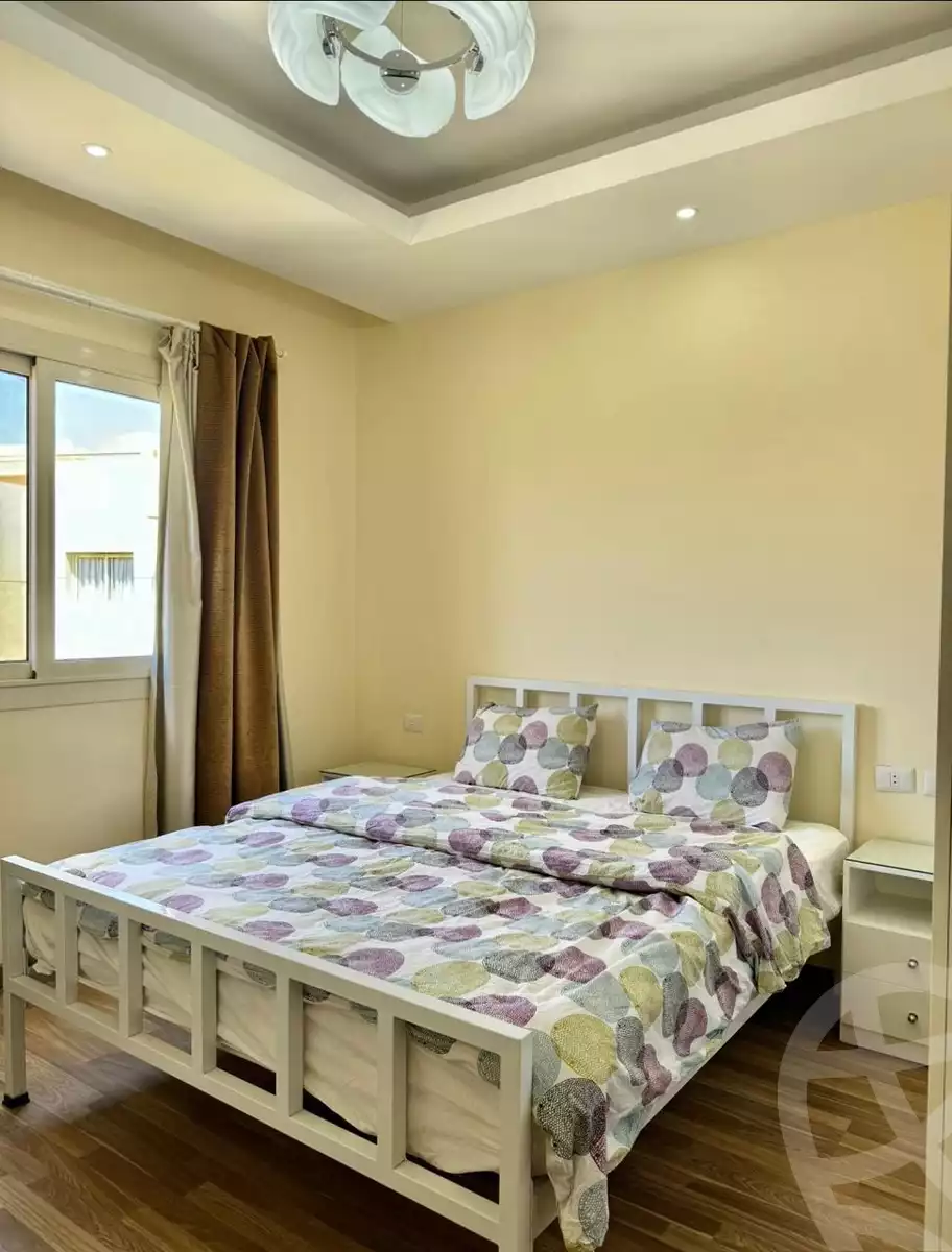 https://aqarmap.com.eg/en/listing/5836465-for-sale-cairo-el-sheikh-zayed-city-compounds-dh-drys