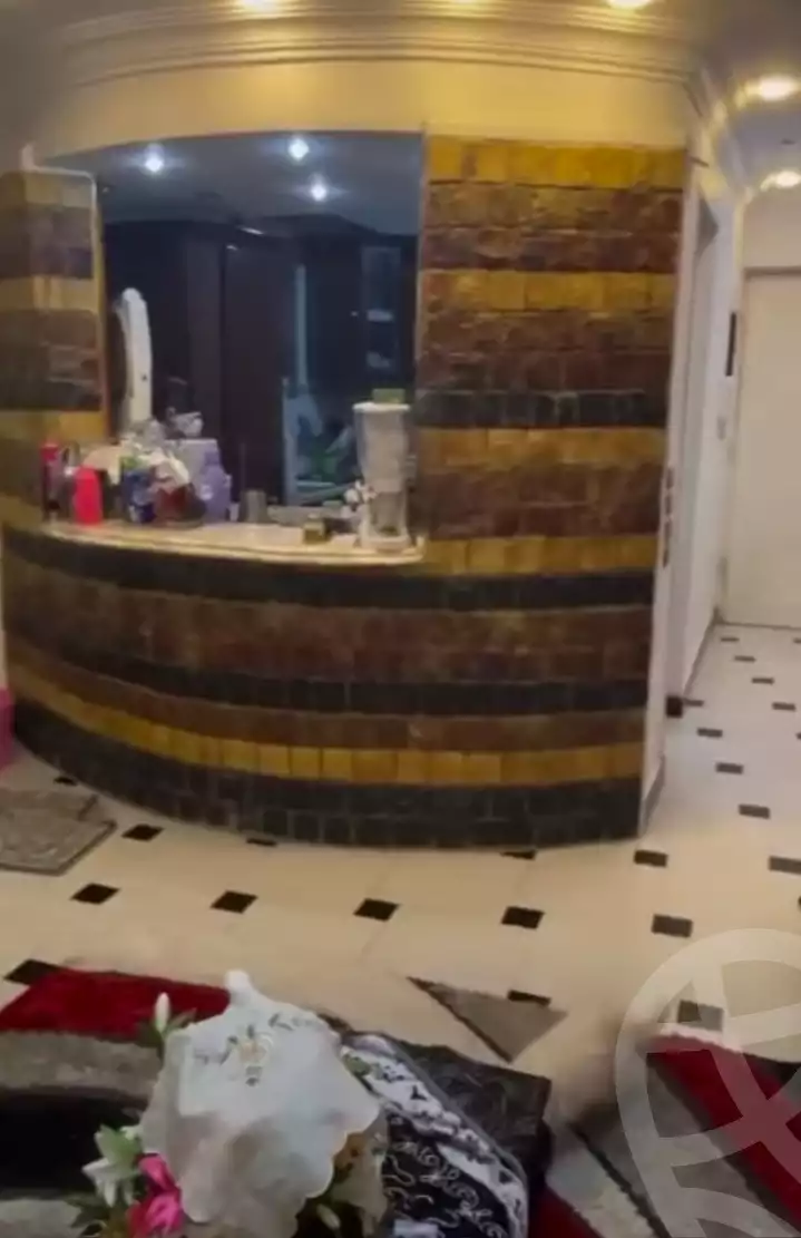 https://aqarmap.com.eg/en/listing/5837086-for-sale-cairo-faisal-el-matbeaa-amr-ibn-al-aas-st