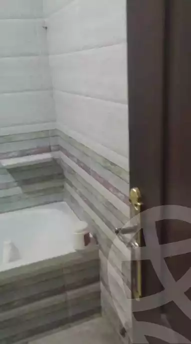 https://aqarmap.com.eg/en/listing/5837506-for-sale-cairo-ain-shams-shr-hmd-jbr