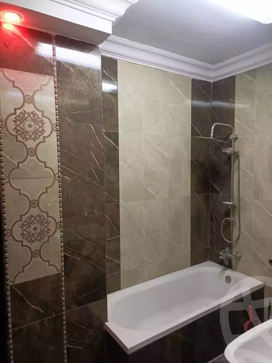 https://aqarmap.com.eg/ar/listing/5838086-for-rent-cairo-el-zaytun-lzytwn-lgrby-el-gabal-canal-st