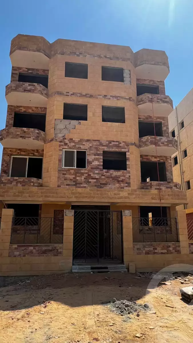 https://aqarmap.com.eg/ar/listing/5839484-for-sale-cairo-badr-city-hai-el-ashgar-featured-neighborhood-bait-el-watan-rd