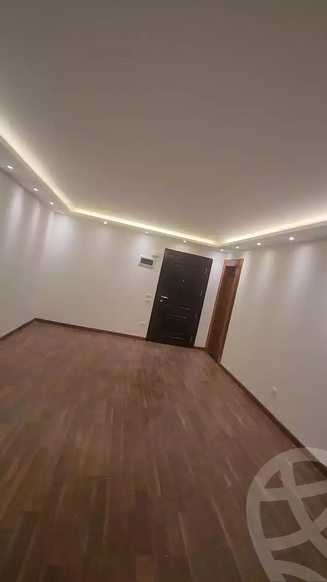 https://aqarmap.com.eg/ar/listing/5840689-for-rent-cairo-mokattam-el-hadabah-el-wosta-compounds-palm-city