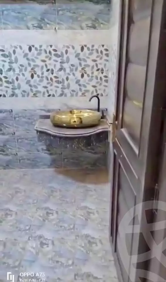 https://aqarmap.com.eg/ar/listing/5840995-for-sale-alexandria-l-jmy-lbytsh-mahmoud-awad-st