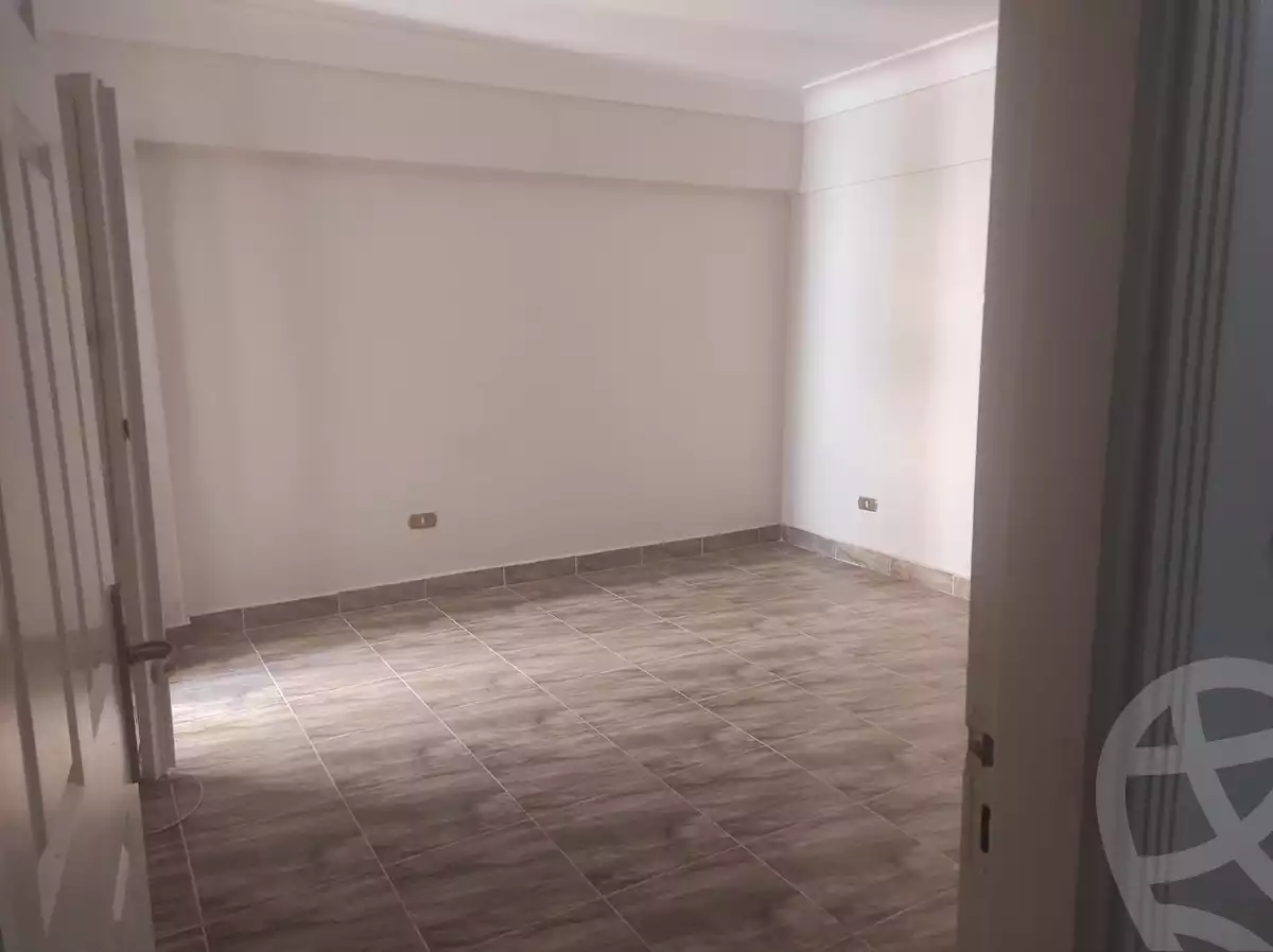 https://aqarmap.com.eg/ar/listing/5841368-for-rent-alexandria-smouha-acid-city