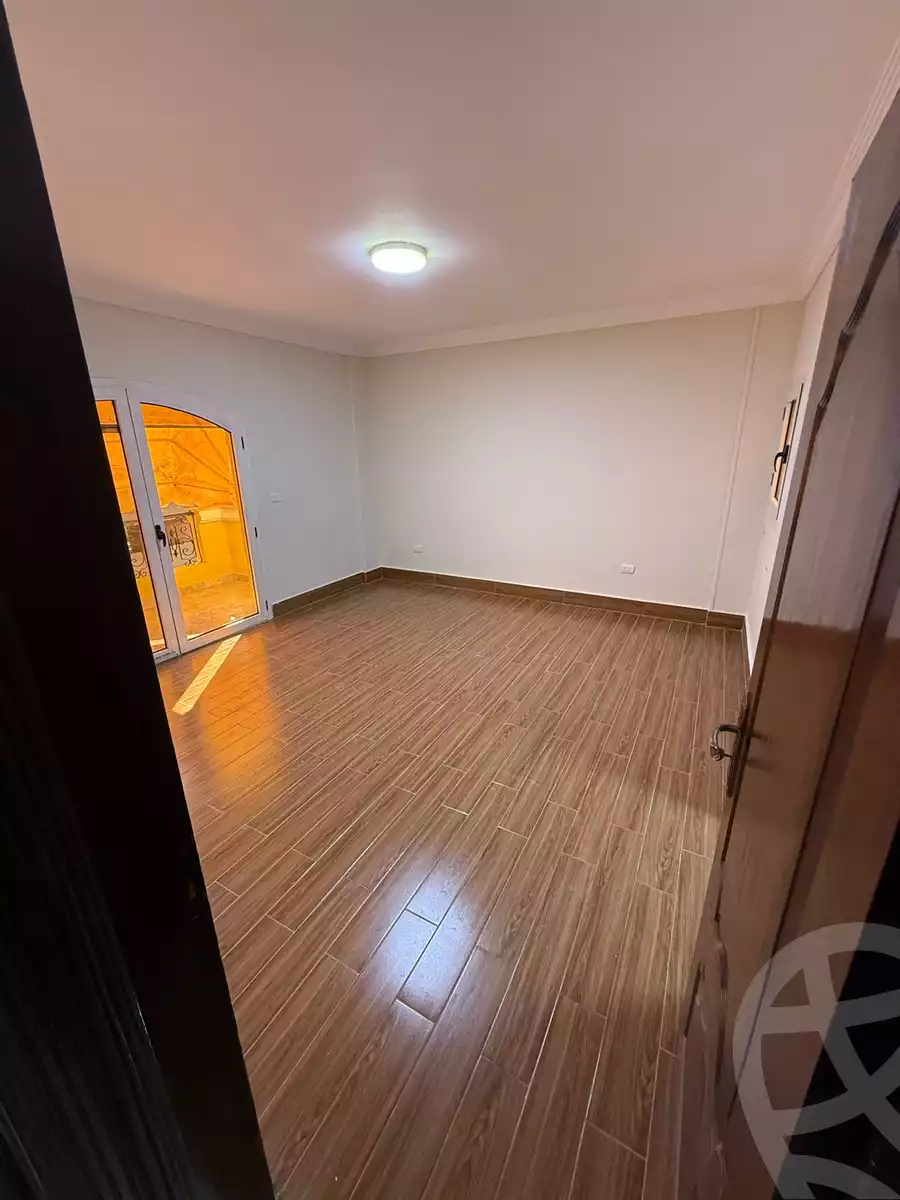 https://aqarmap.com.eg/ar/listing/5841408-for-sale-cairo-new-cairo-compounds-el-jawhara