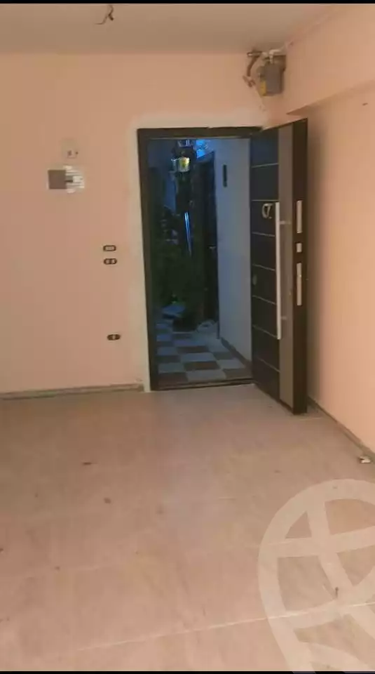 https://aqarmap.com.eg/en/listing/5841909-for-sale-alexandria-l-jmy-el-hanouvel-el-attar-st