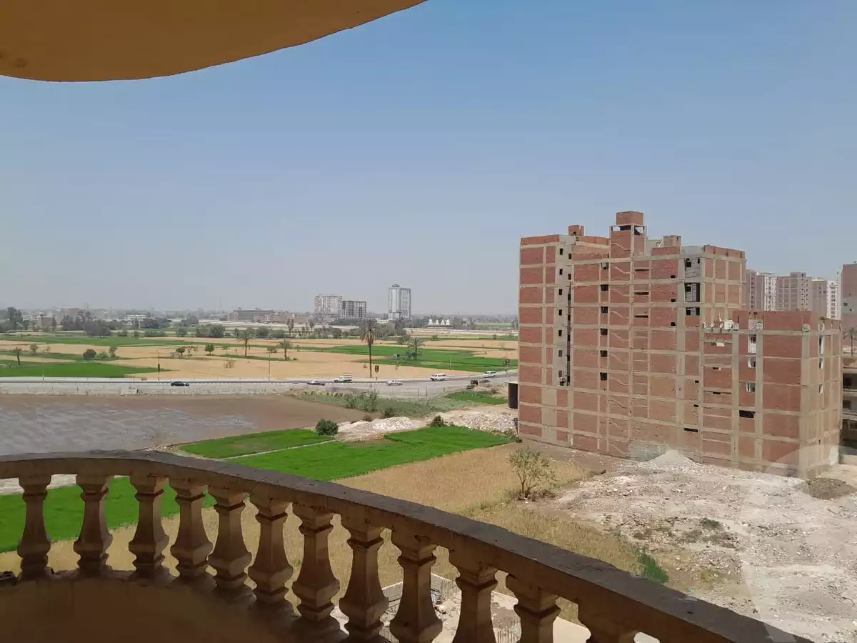 https://aqarmap.com.eg/en/listing/5842309-for-sale-sharqia-zagazig-zagazig-city-ghasham-rd
