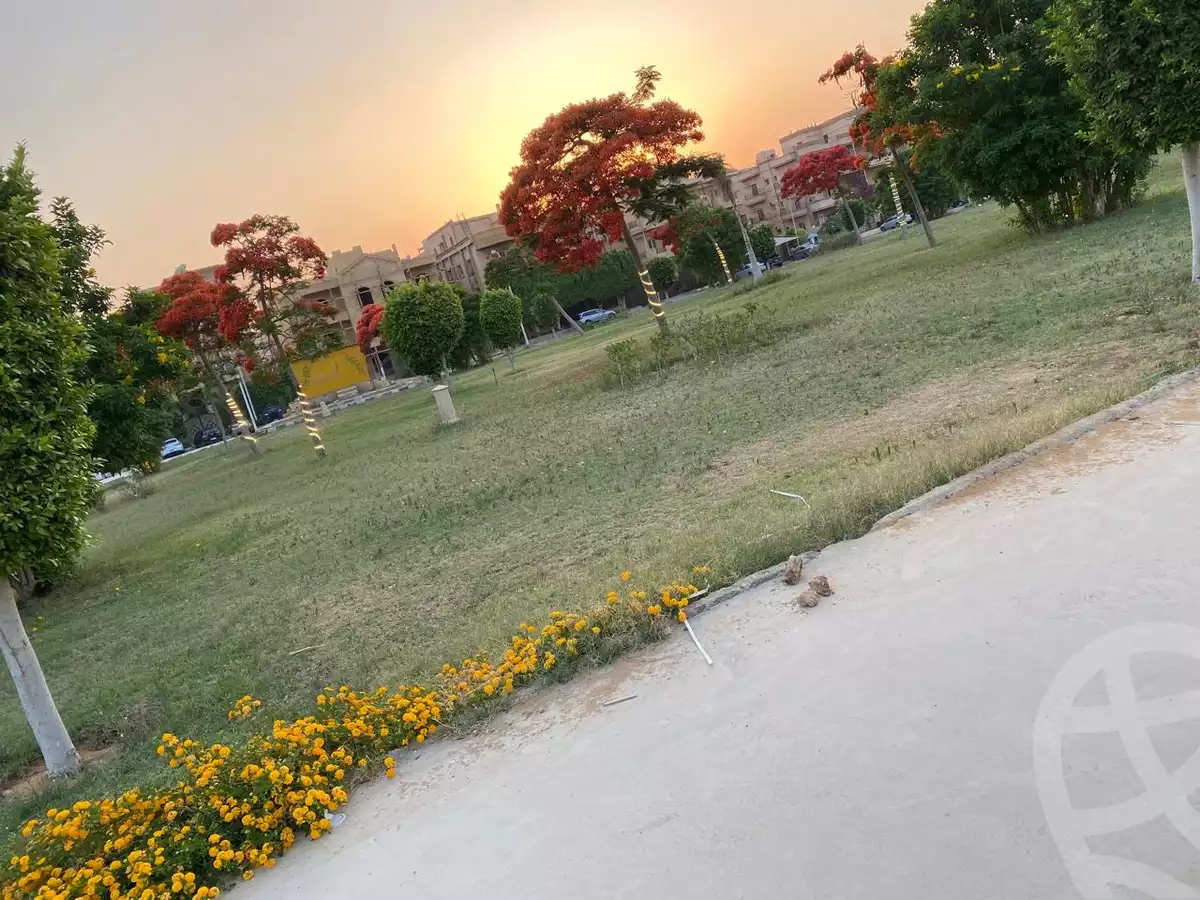 https://aqarmap.com.eg/en/listing/5844010-for-sale-cairo-new-cairo-ganob-el-akadamiya-south-academy-d-hassan-ibn-thabet-st
