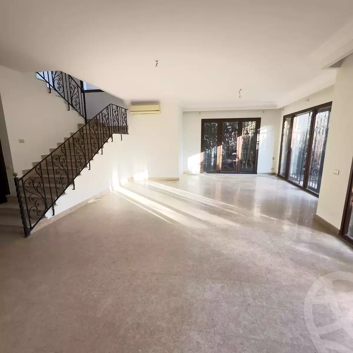 https://aqarmap.com.eg/en/listing/5841088-for-rent-cairo-el-sheikh-zayed-city-compounds-casa