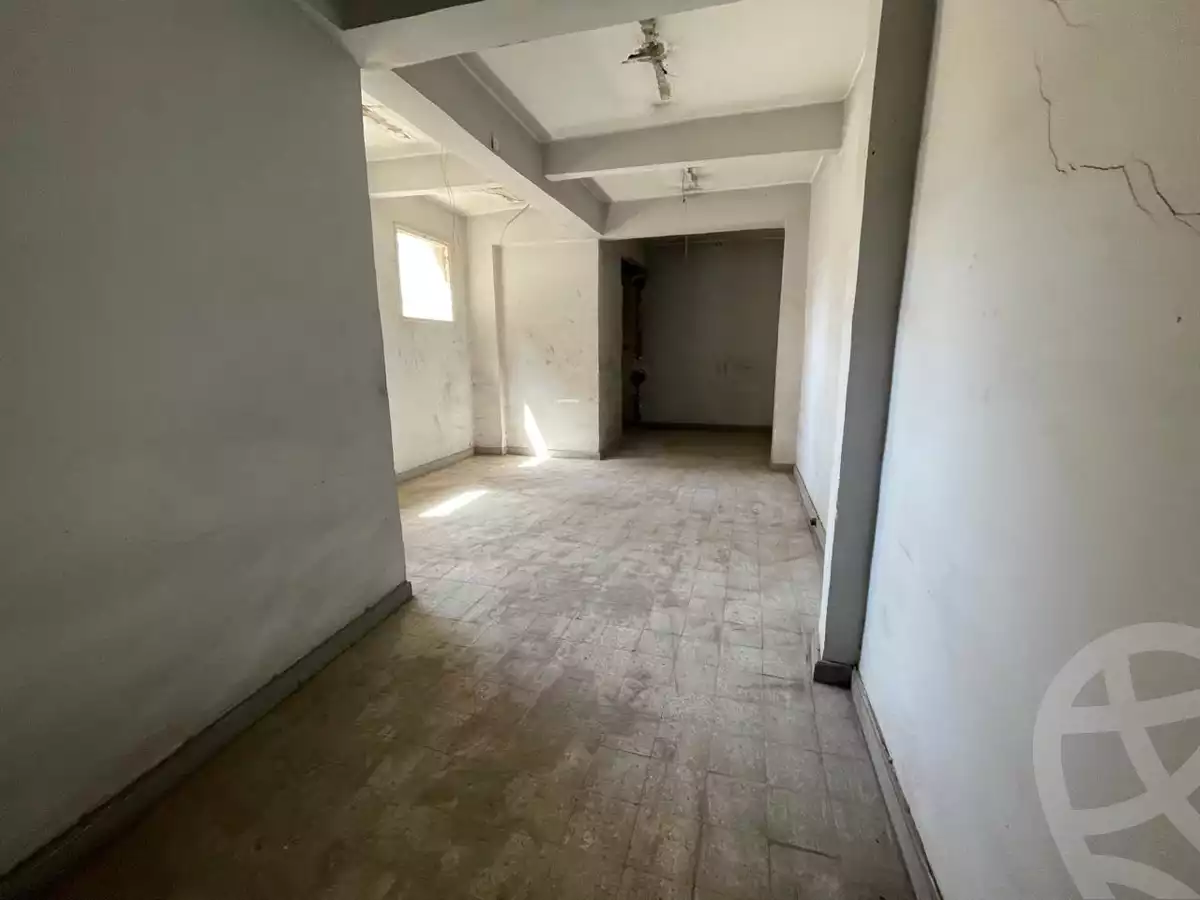 https://aqarmap.com.eg/en/listing/5845980-for-sale-cairo-downtown-abdeen-el-gomhoreya-st
