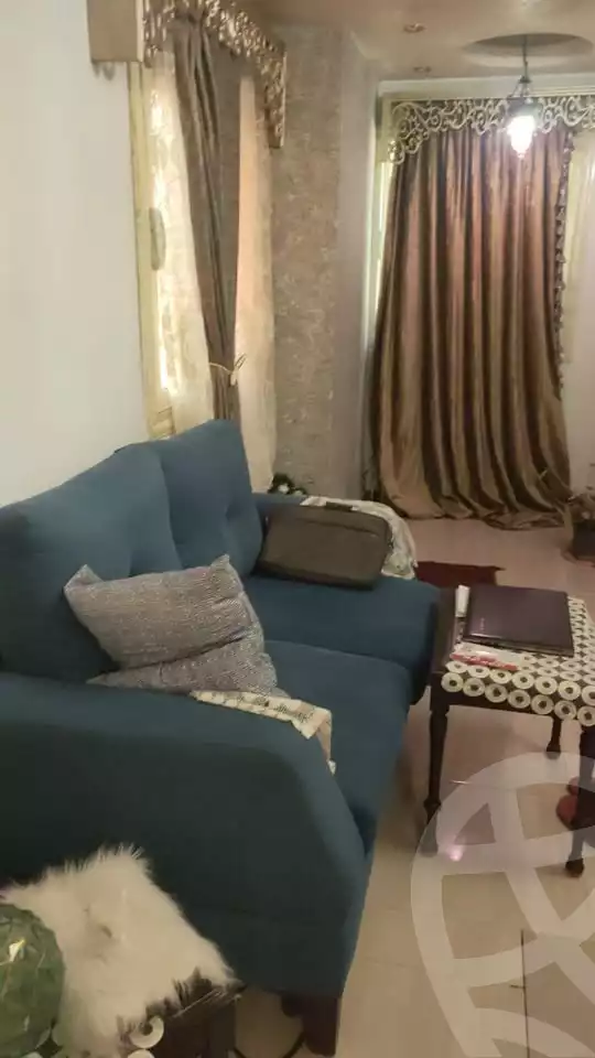 https://aqarmap.com.eg/ar/listing/5846157-for-sale-cairo-mokattam-lhdb-l-ly-shr-krym-bnwn