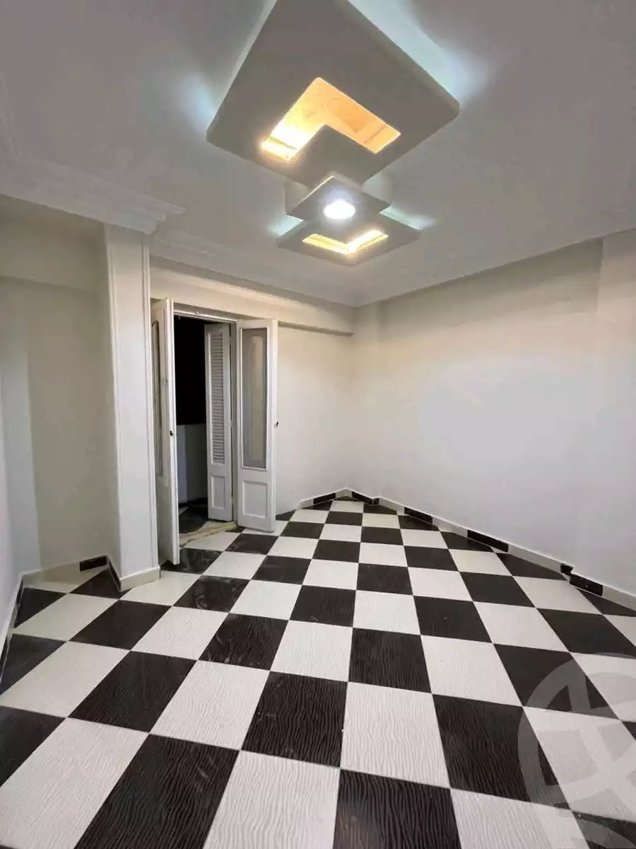 https://aqarmap.com.eg/ar/listing/5846318-for-sale-alexandria-l-jmy-lbytsh-abd-el-fattah-el-talkhawy