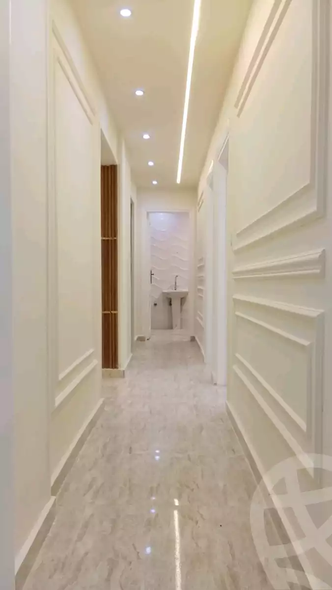 https://aqarmap.com.eg/ar/listing/5846479-for-sale-alexandria-l-jmy-lbytsh-el-reyad-st