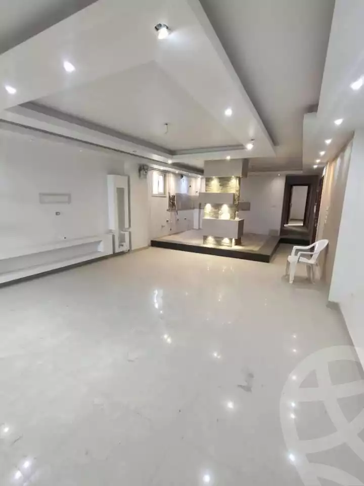 https://aqarmap.com.eg/ar/listing/5847582-for-sale-cairo-mokattam-lhdb-l-ly