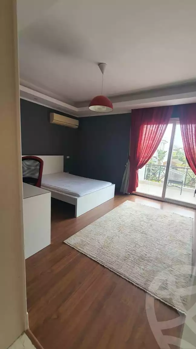 https://aqarmap.com.eg/en/listing/5848192-for-sale-cairo-new-cairo-compounds-mountain-view-1
