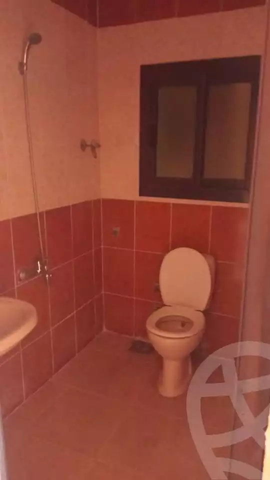 https://aqarmap.com.eg/ar/listing/5850010-for-sale-alexandria-l-jmy-lbytsh-el-hanafeya-st