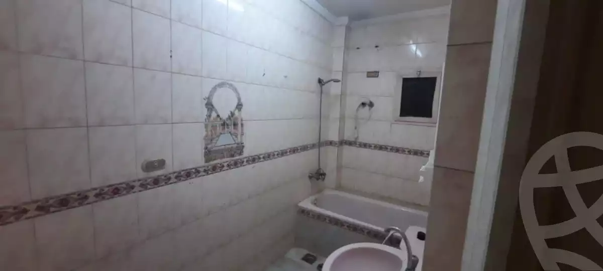 https://aqarmap.com.eg/en/listing/5850015-for-rent-cairo-15th-of-may-mjwr-29