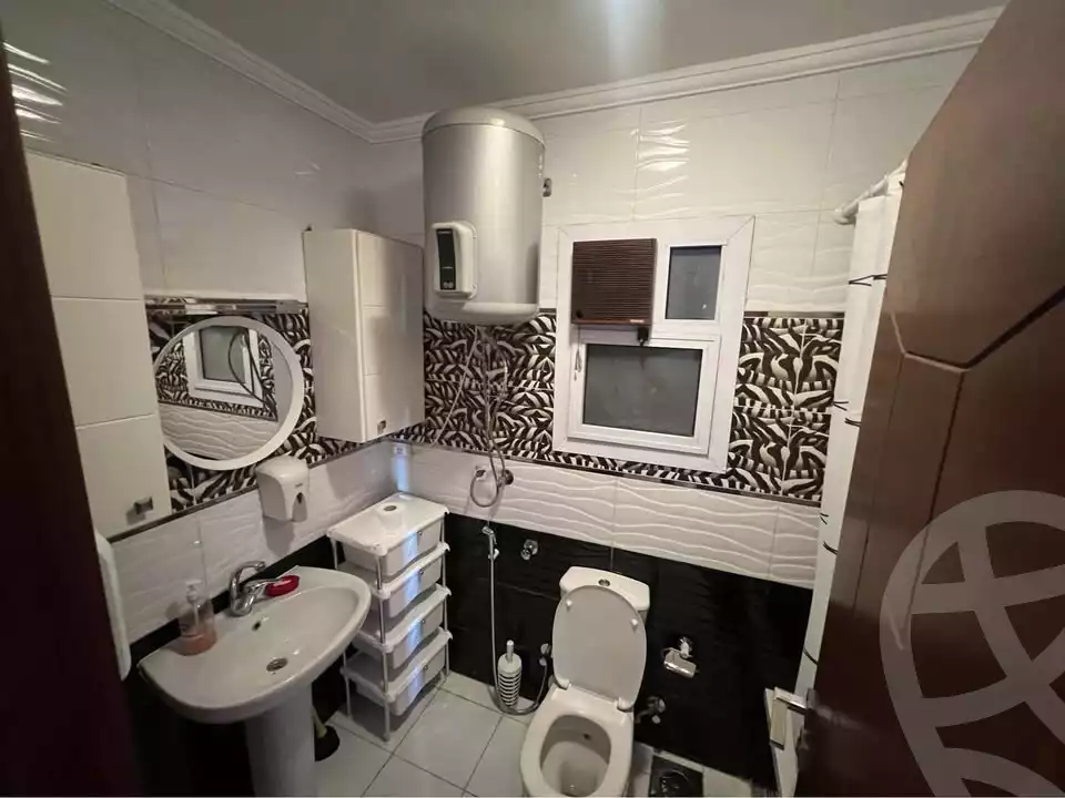 https://aqarmap.com.eg/ar/listing/5850570-for-sale-alexandria-camp-cesar-el-gaish-rd