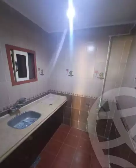 https://aqarmap.com.eg/en/listing/5851331-for-sale-alexandria-l-jmy-lbytsh-el-saleheen-mosque-st