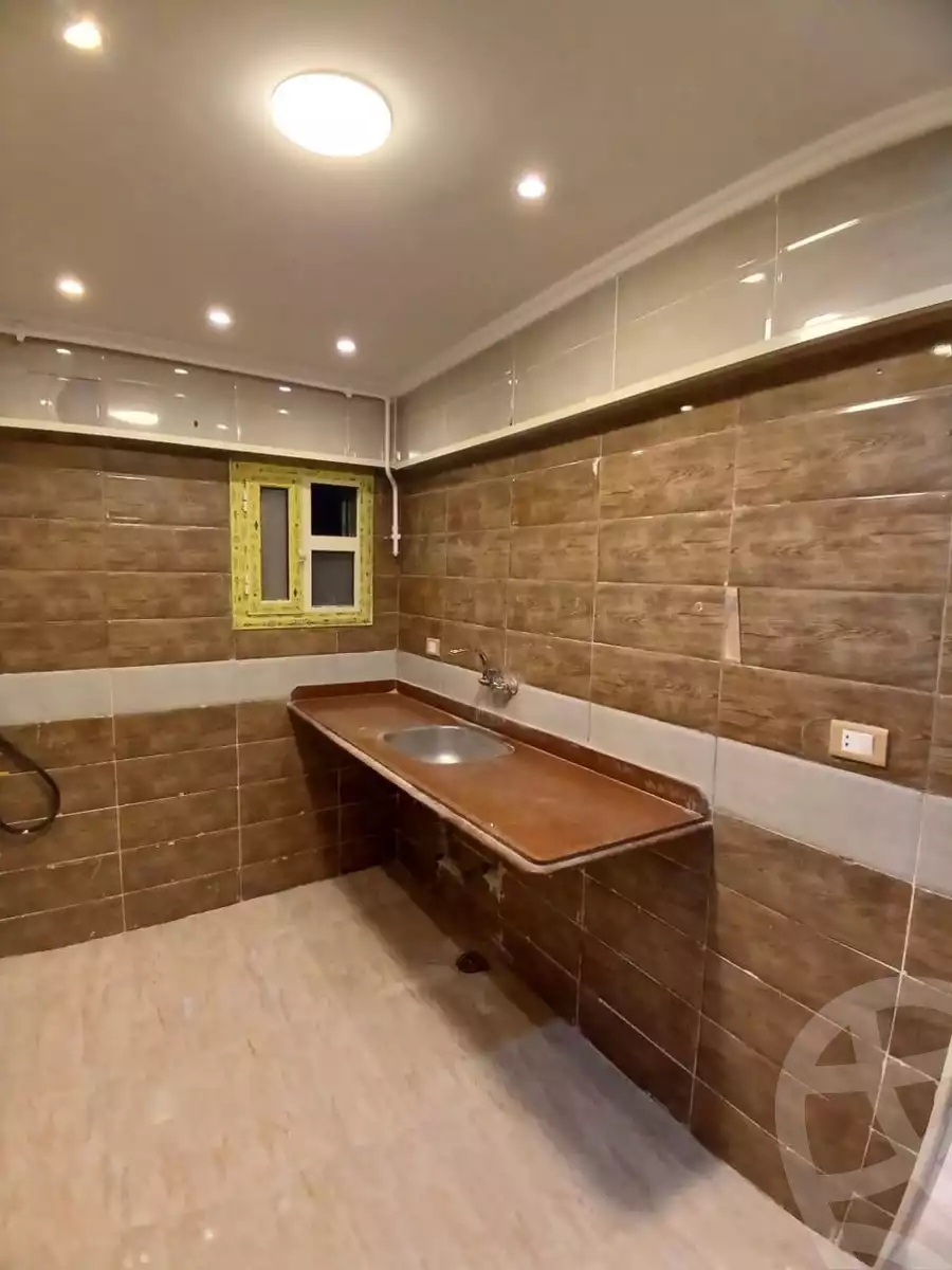 https://aqarmap.com.eg/en/listing/5851605-for-sale-alexandria-l-jmy-lbytsh-el-reyad-st