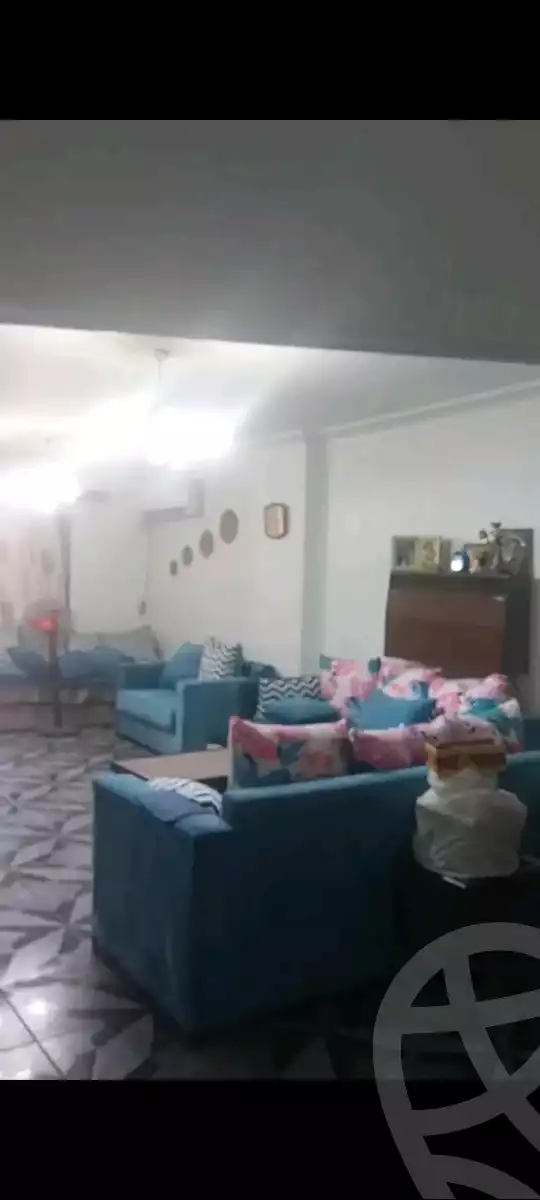 https://aqarmap.com.eg/ar/listing/5851971-for-sale-cairo-mokattam-lhdb-l-ly-shareaa-9