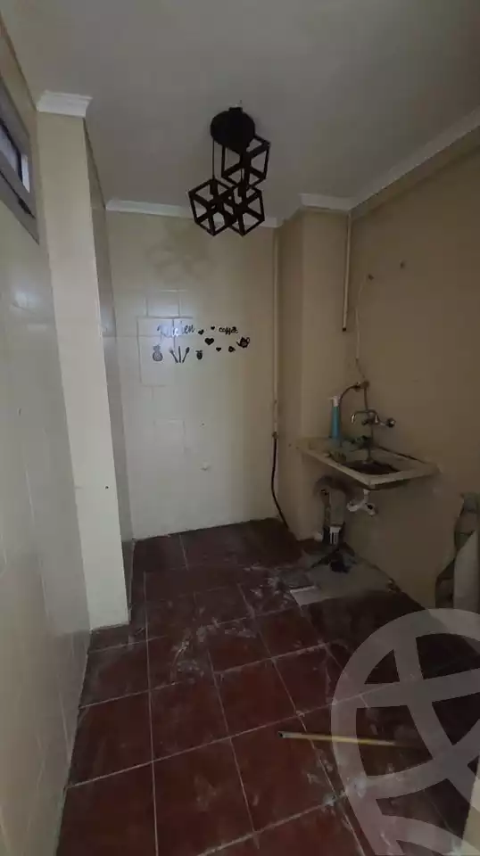 https://aqarmap.com.eg/ar/listing/5852686-for-sale-alexandria-rs-ltyn