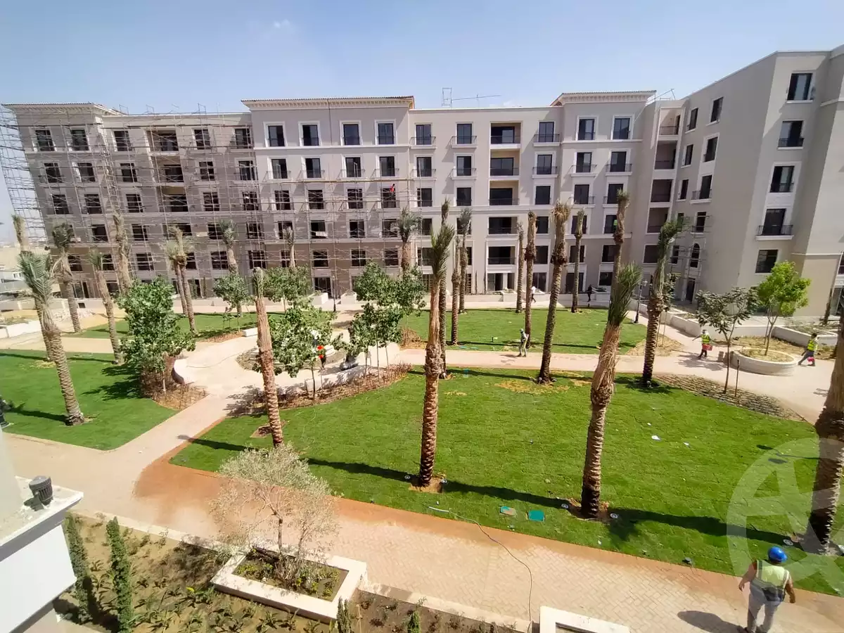 https://aqarmap.com.eg/en/listing/5853677-for-sale-cairo-el-sheikh-zayed-city-compounds-kmbwnd-fyldj-wyst-dr-llttwyr