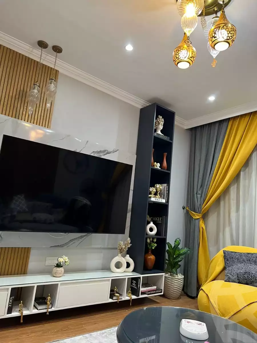 https://aqarmap.com.eg/en/listing/5854383-for-sale-cairo-6th-of-october-hadaeq-october-kmbwnd-fy-hdyq-ktwbr-kenz