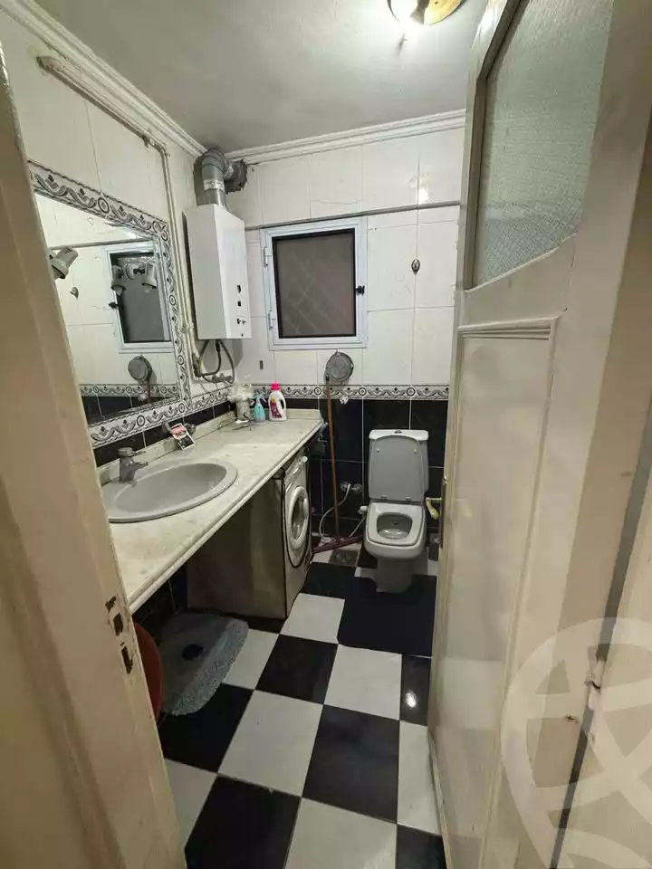 https://aqarmap.com.eg/ar/listing/5855415-for-rent-alexandria-ganaklis